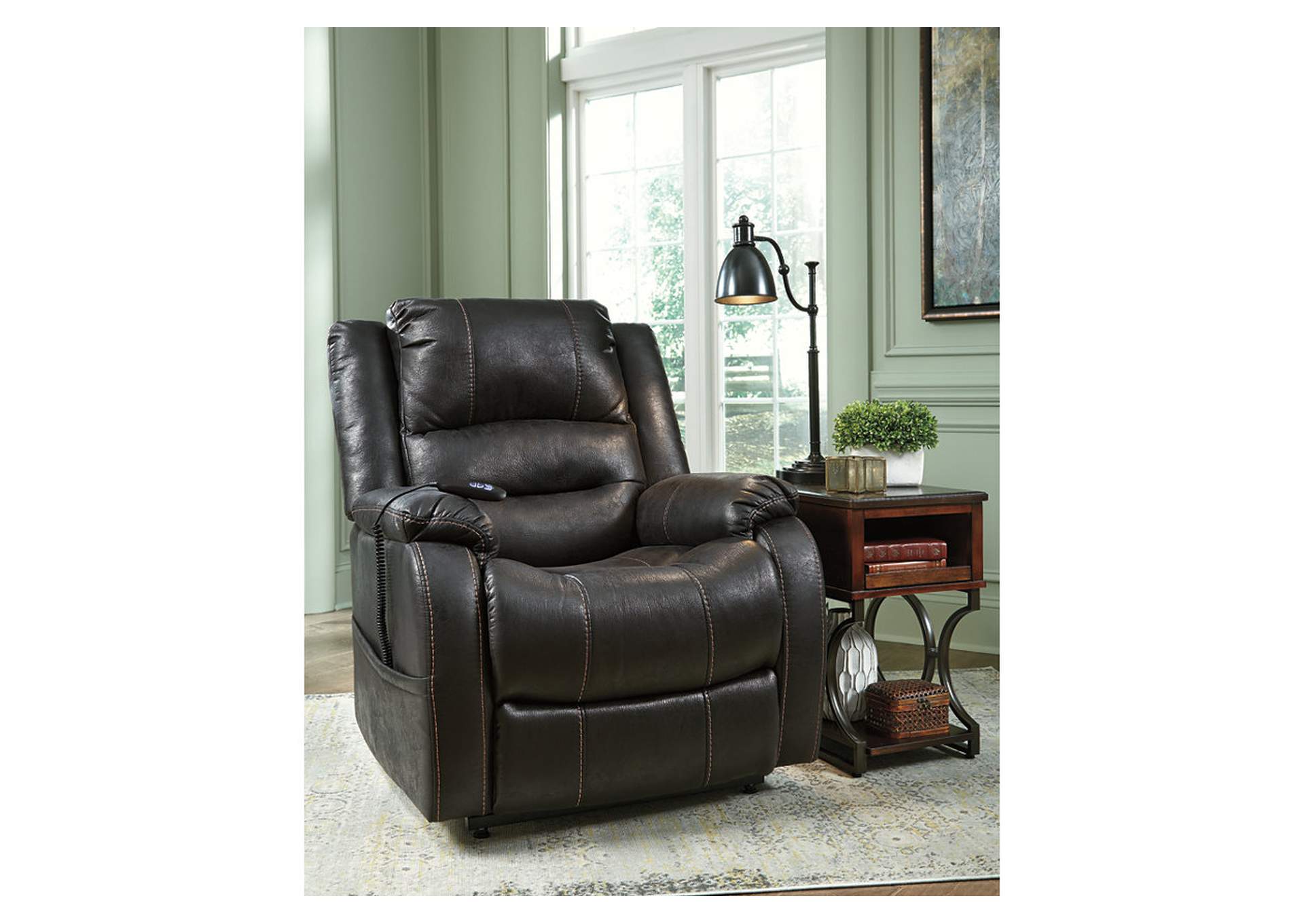 Yandel Power Lift Recliner,Signature Design By Ashley