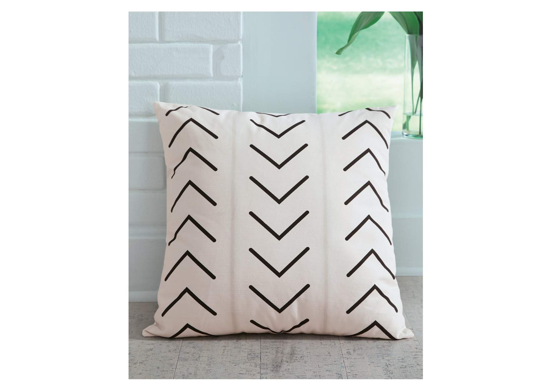 Kallan Pillow (Set of 4),Signature Design By Ashley