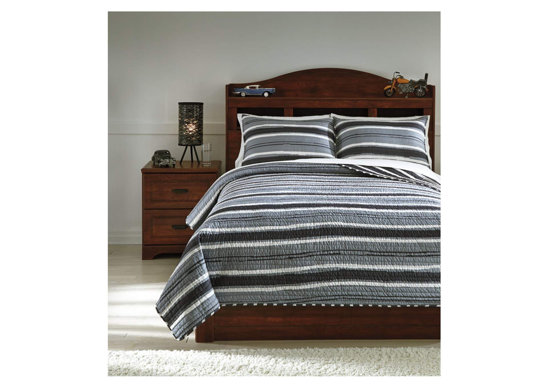 Merlin 3-Piece Full Coverlet Set,Signature Design By Ashley